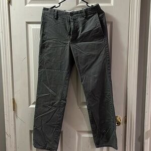 Men’s gray chinos